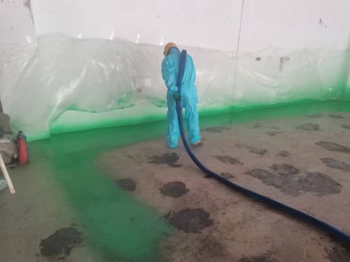 地坪墻面防水防腐聚脲噴涂機